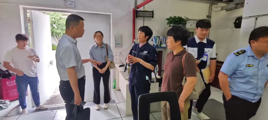 互聯(lián)網(wǎng)銷售危化品專項(xiàng)治理行動(dòng)-省督導(dǎo)組對(duì)安徽創(chuàng)聯(lián)進(jìn)行審核督導(dǎo)
